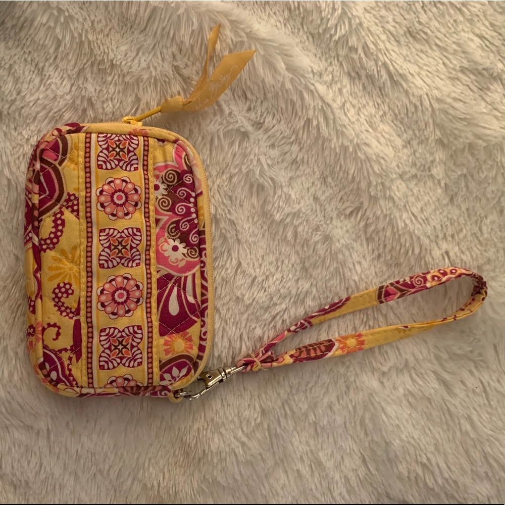 Vera Bradley wristlet - Picture 1 of 2